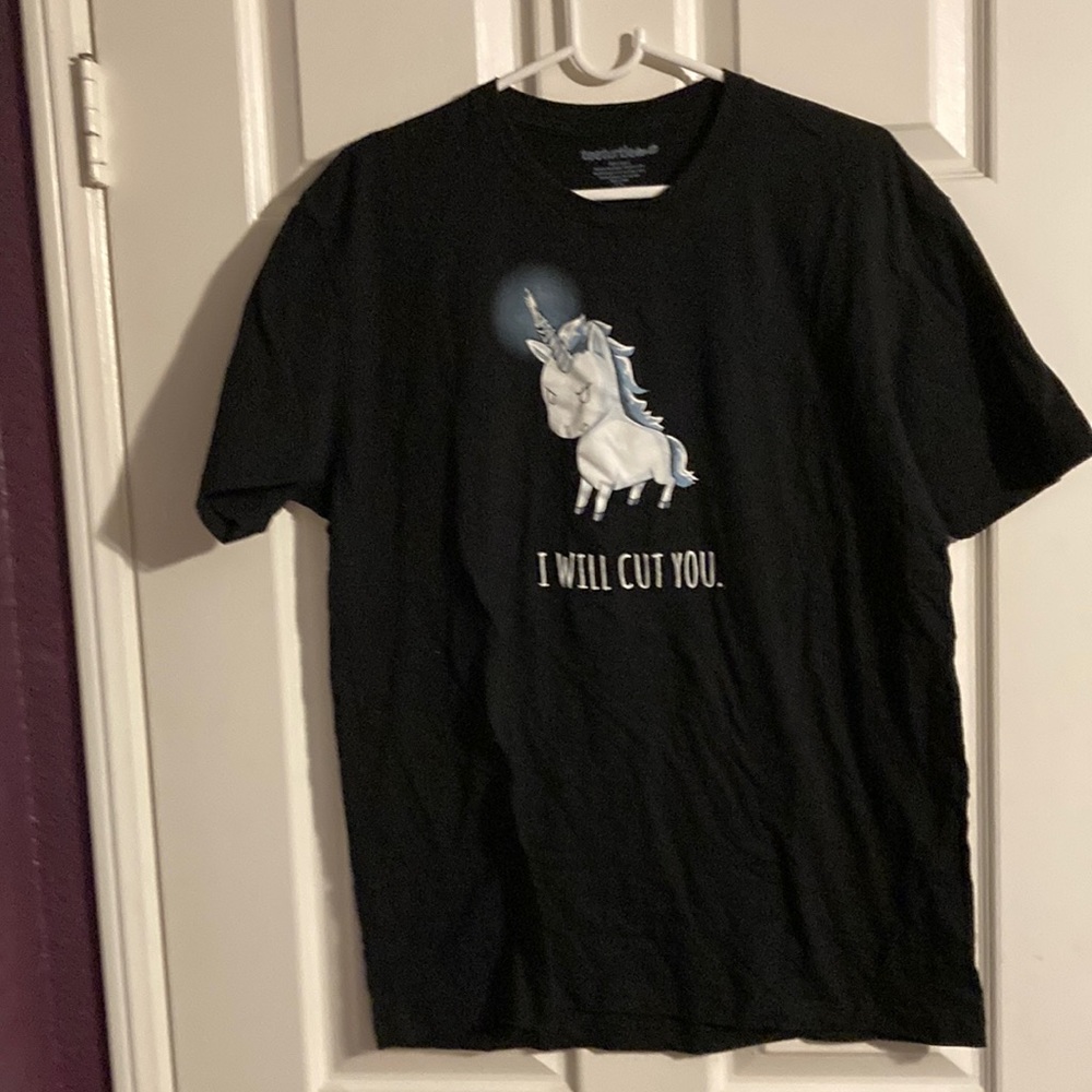 Cute Black Tee Turtle Unicorn T-Shirt 100% Cotton. Size LG